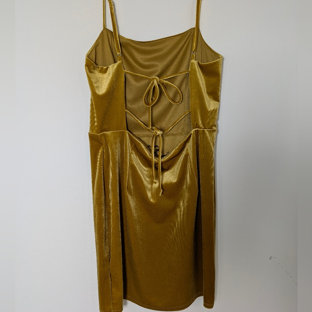 Urban Outfitters Women M Gold Velvet Square Neck Genova Tie Back Mini Dress - Picture 4 of 7